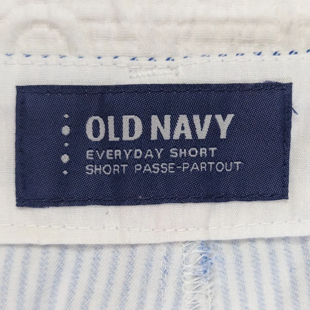 Old Navy Pinstripe‎ With Floral Shorts Blue/White/Red Women's 12